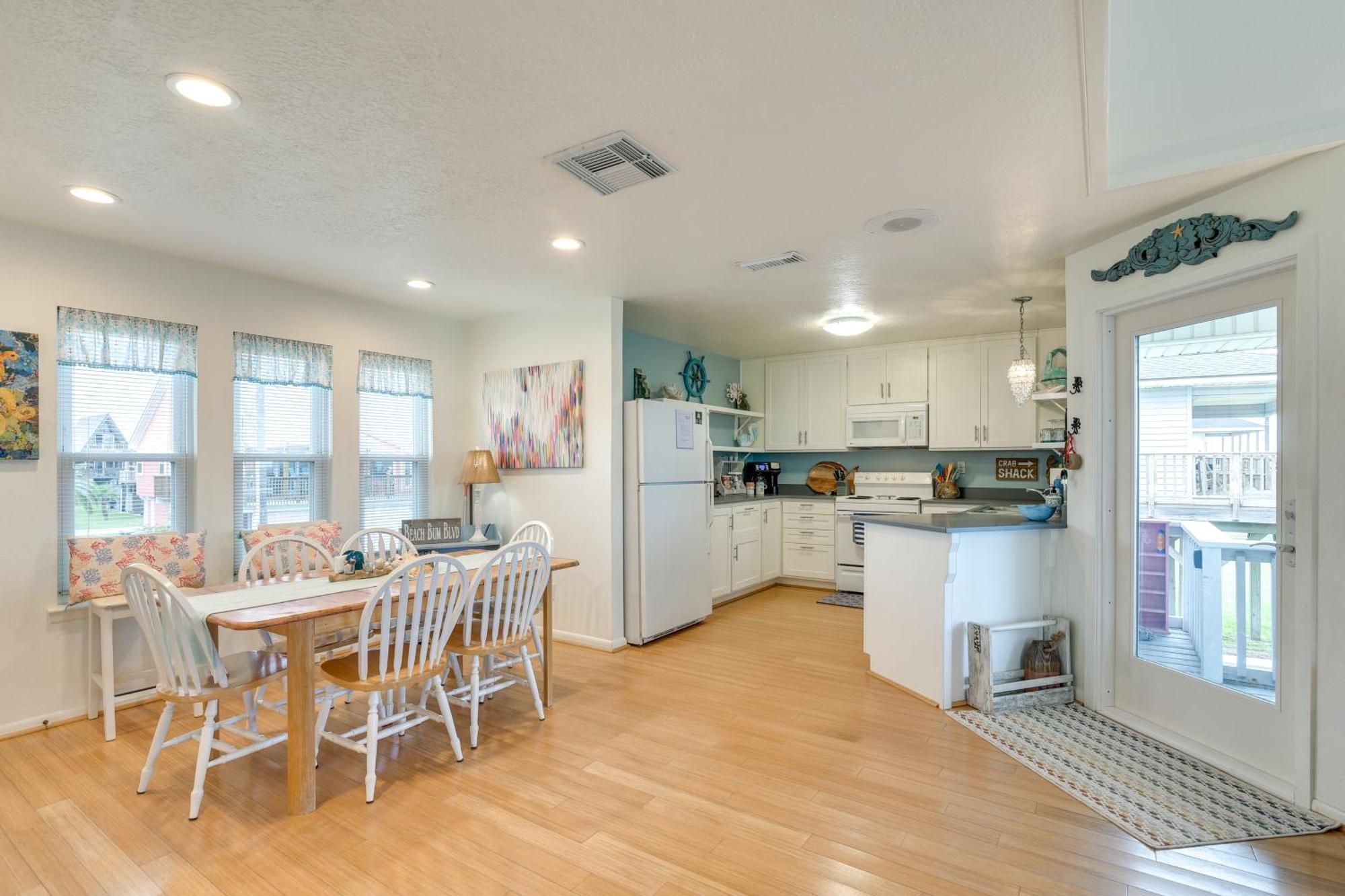 Pet-Friendly Terramar Beach Haven With Pool Access Galveston Exterior photo